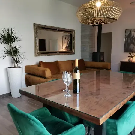 Apartament Luxury Tamaris By The Sea Nin