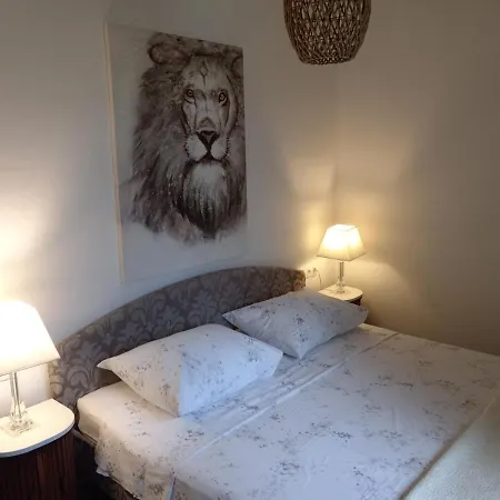 Luxury Tamaris By The Sea Apartament *